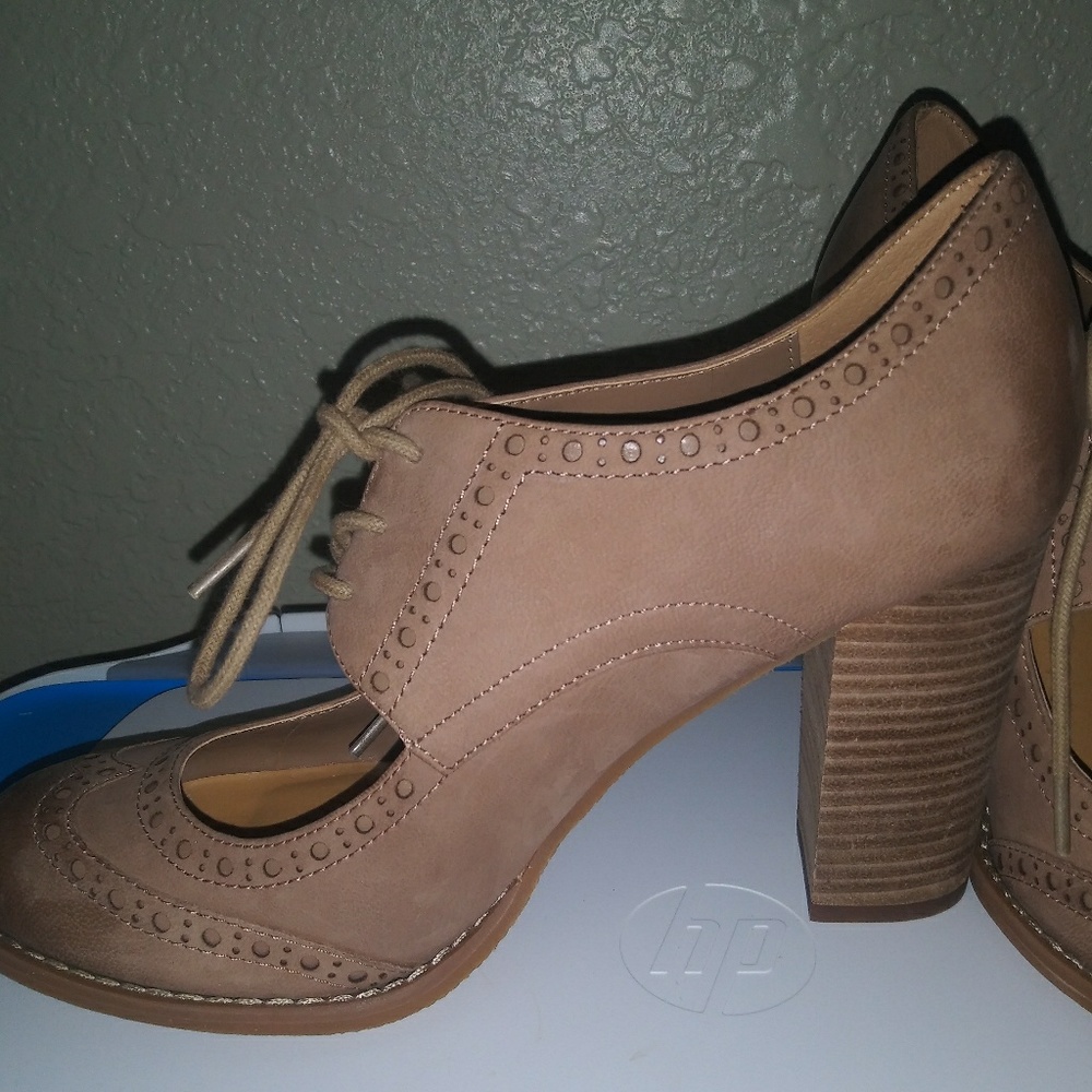 Vintage block high heels